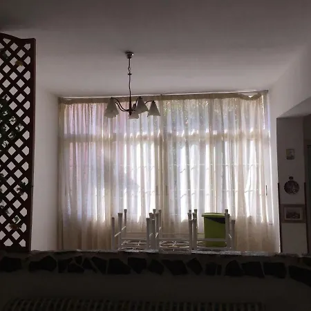 Sacca House
